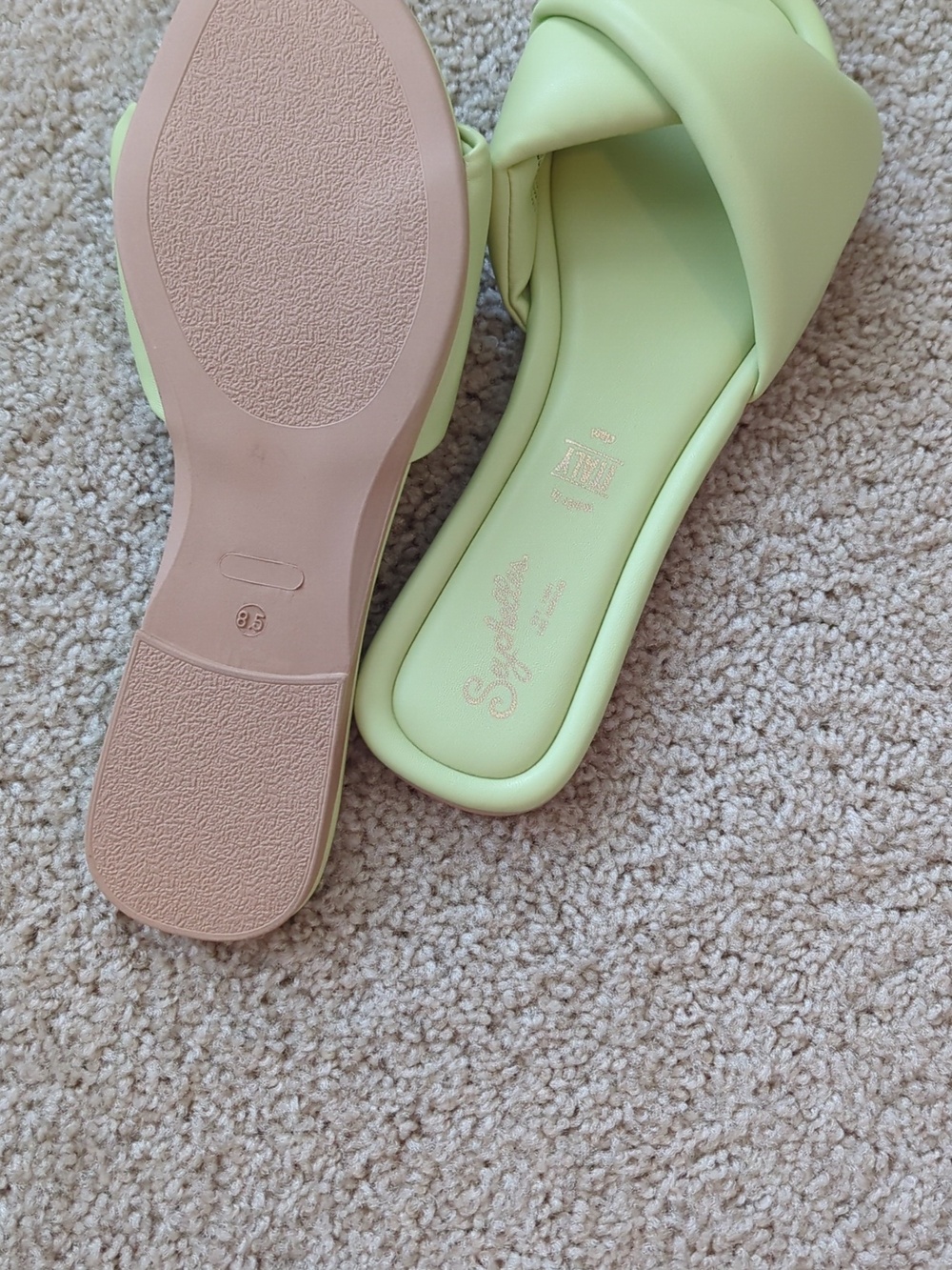 Seychelles Women’s Green Slide Sandals - Picture 4 of 6